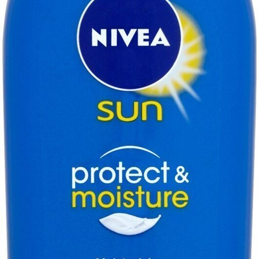 Nivea Sun Moisturising Sun Lotion SPF 30