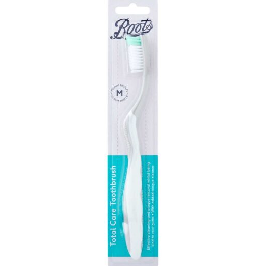 Boots Everyday Daily Care Toothbrush