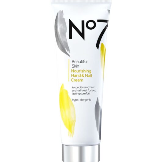 No7 Beautiful Skin Nourishing Hand & Nail Cream
